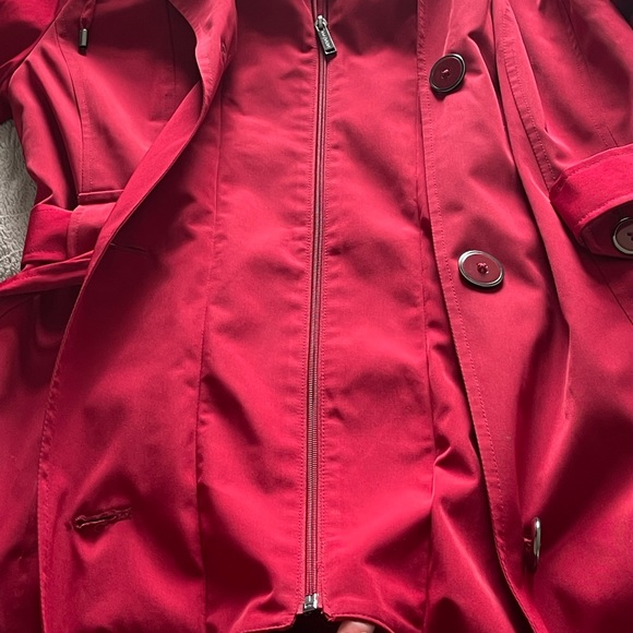 SOLD London Fog Single Breasted Red Trench Small - Picture 6 of 12
